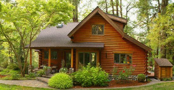Log Home Exterior Cleaning in Charleston