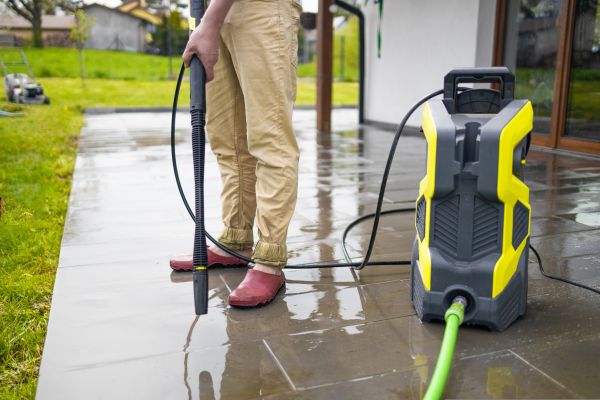 Porch Pressure Washing in Charleston