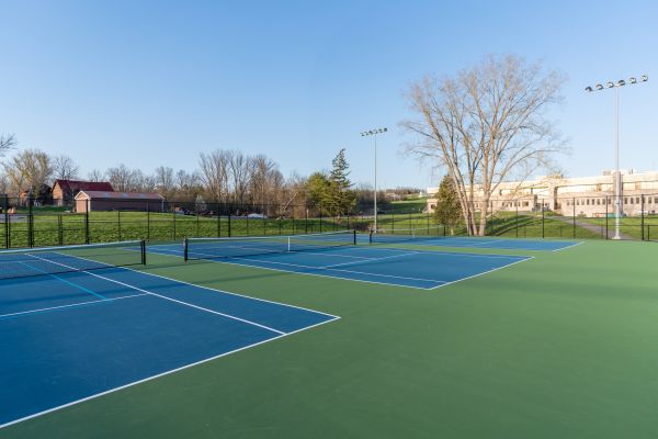 Tennis Court Cleaning in Charleston