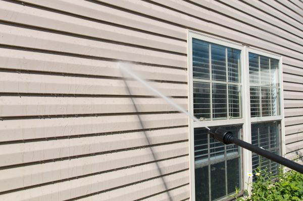 House Pressure Washing in Charleston