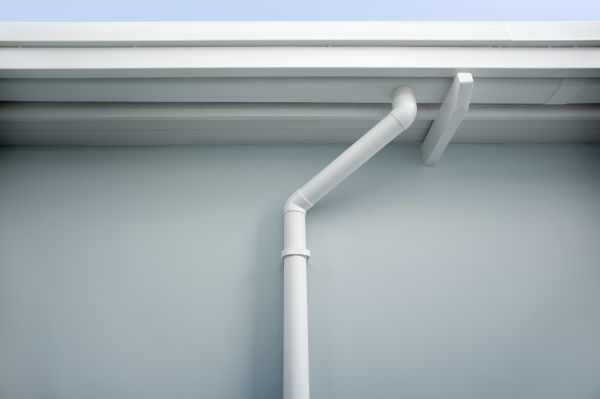 Downspout Jetting in Charleston