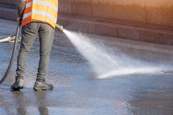 Asphalt Pressure Washing in Charleston