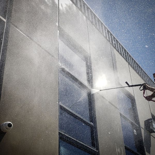 Exterior Building Washing in Charleston