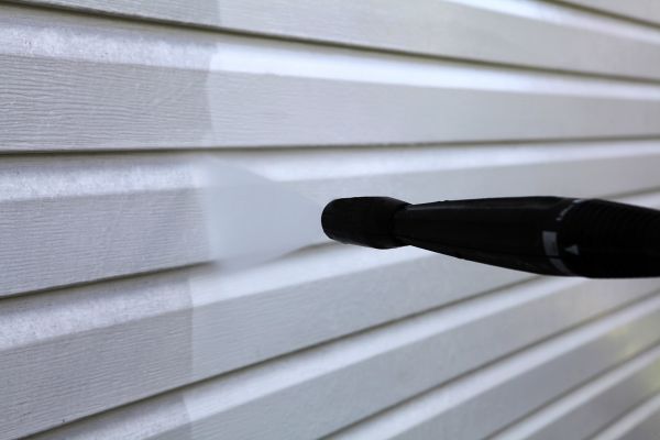 Condo Siding Power Washing in Charleston