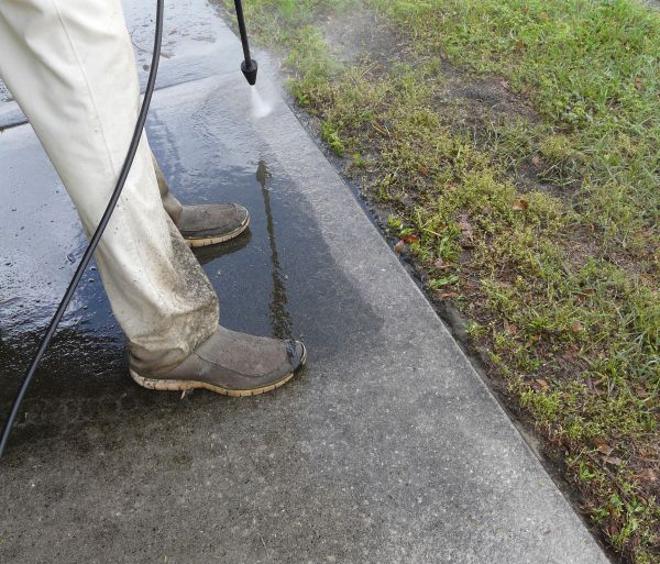 Concrete Slab Powerwashing in Charleston